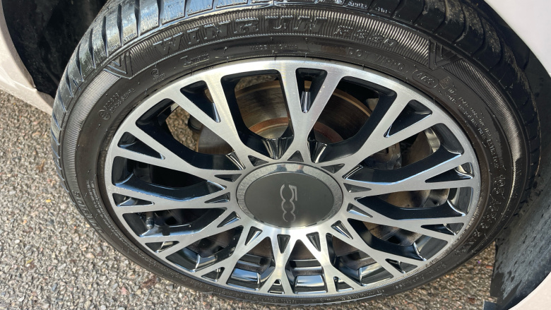 Fiat 500 1.2 Star 3dr Dualogic Petrol Hatchback